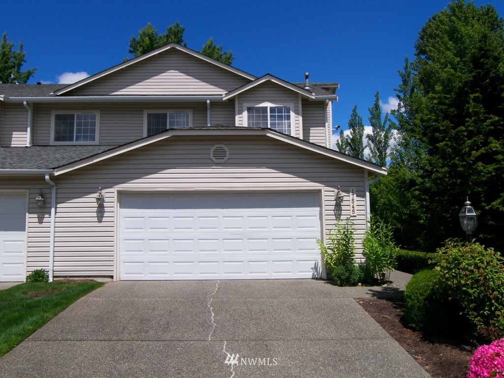 17545 110 Lane Southeast Renton, WA 98055 - Photo 1 of 9