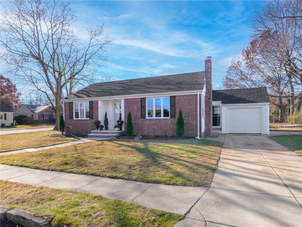 41 Drake Road Warwick, RI 02888 - Photo 1 of 26