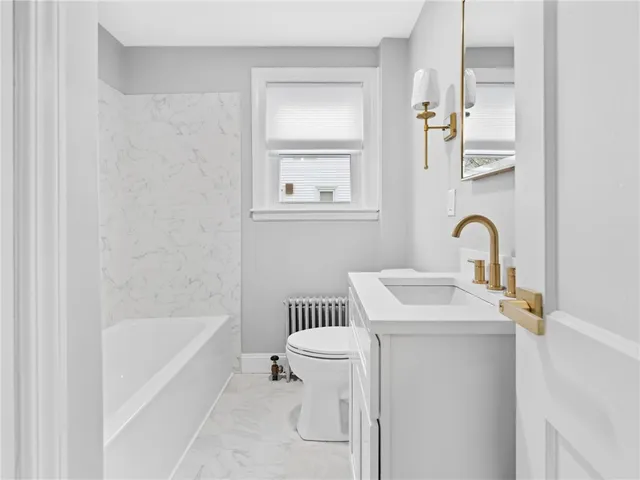 $499,000 | 41 Drake Road, Warwick, RI 02888