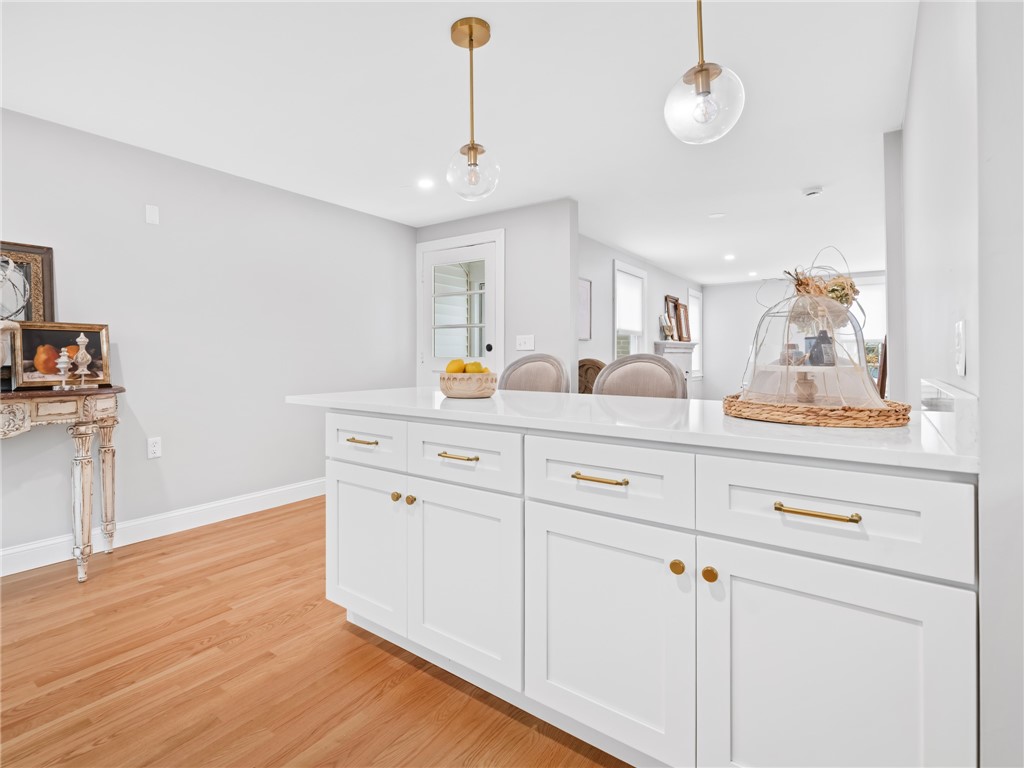 41 Drake Road Warwick, RI 02888 - Photo 6 of 26