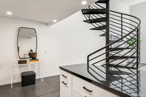 $845,000 | 2002 3rd Street, Unit 114, San Francisco, CA 94107