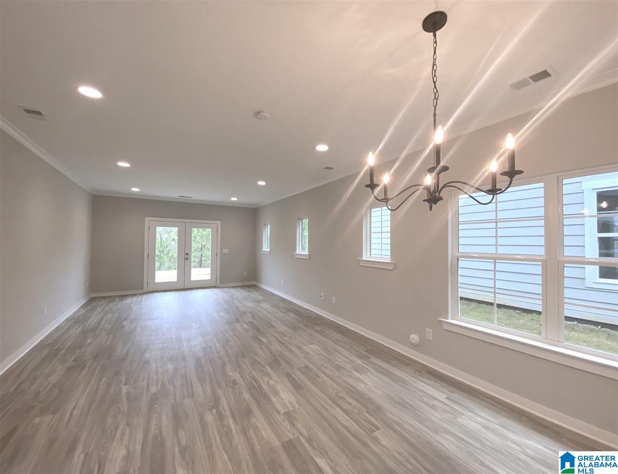211 Creek Run Way Calera, AL 35040 - Photo 8 of 31
