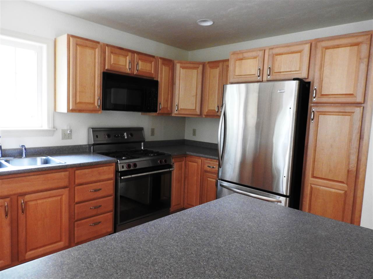 246 Stoneham Road Brookfield, NH 03872 - Photo 18 of 27