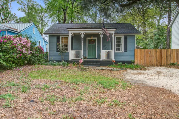 $3,000 | 4420 South Rhett Avenue, North Charleston, SC 29405