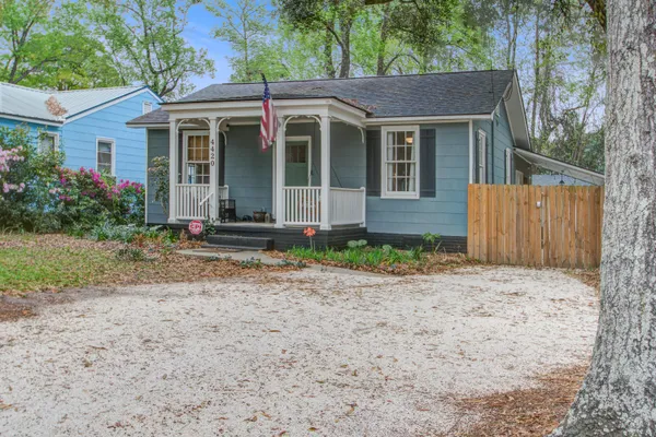 $3,000 | 4420 South Rhett Avenue, North Charleston, SC 29405