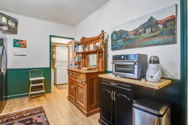 $3,000 | 4420 South Rhett Avenue, North Charleston, SC 29405