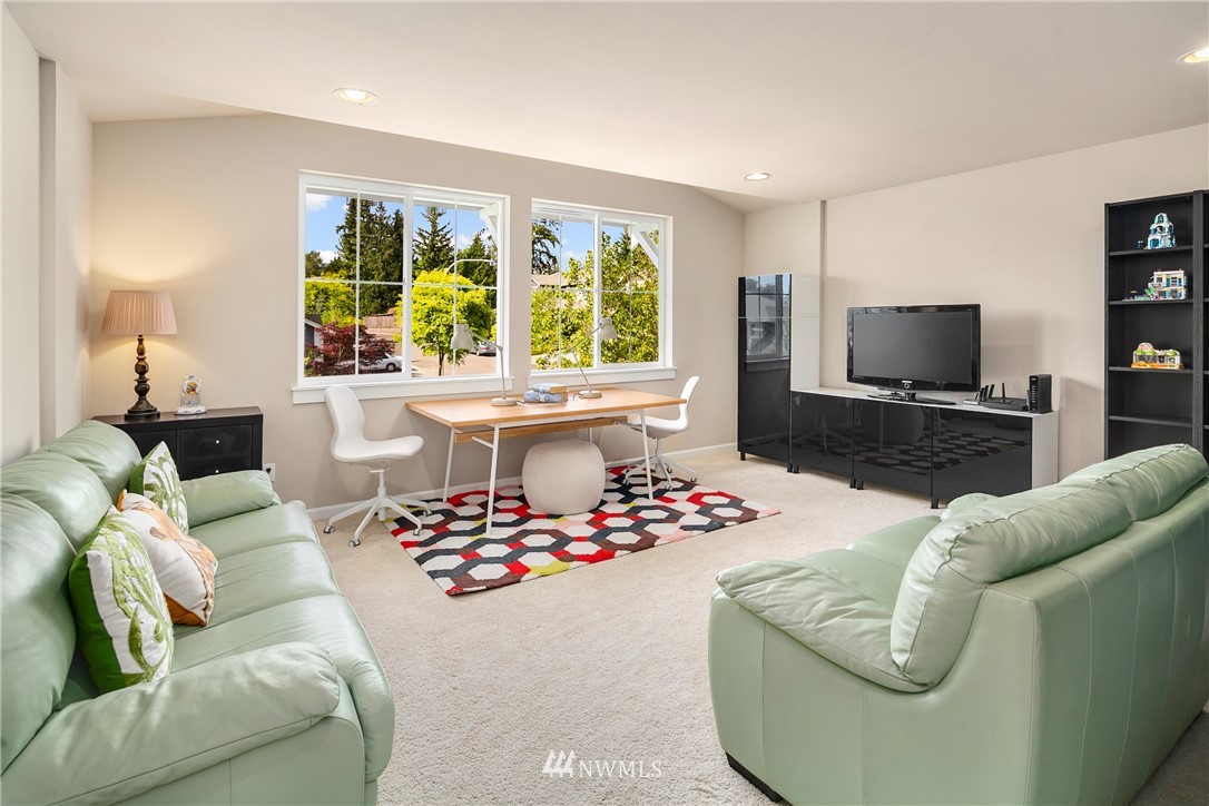 6323 Southeast 2nd Street Renton, WA 98059 - Photo 16 of 25