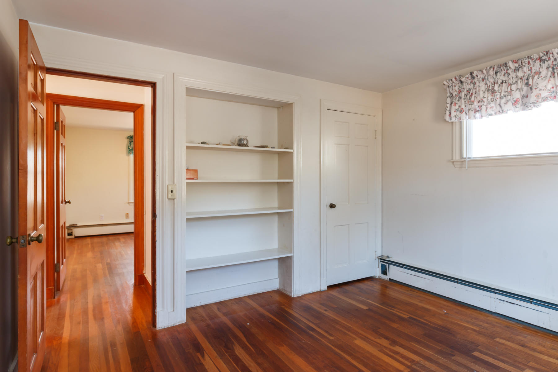 31 Saconesset Road Falmouth, MA 02540 - Photo 14 of 23 bedrm #2 - 1st floor