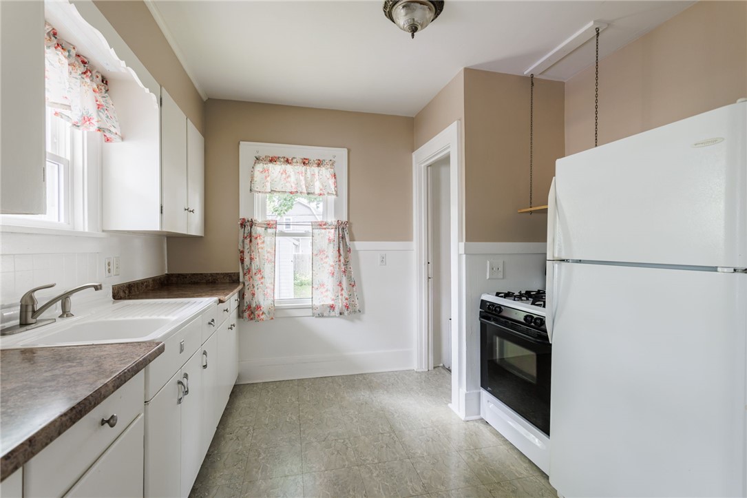 110 Estall Road Greece, NY 14616 - Photo 13 of 25