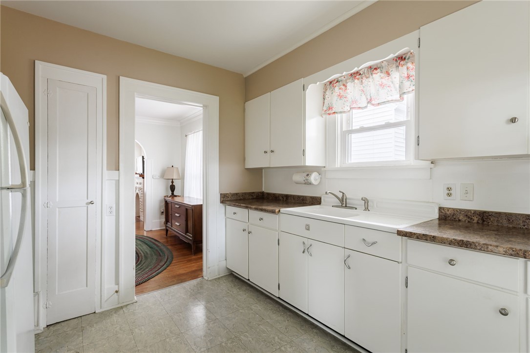 110 Estall Road Greece, NY 14616 - Photo 14 of 25