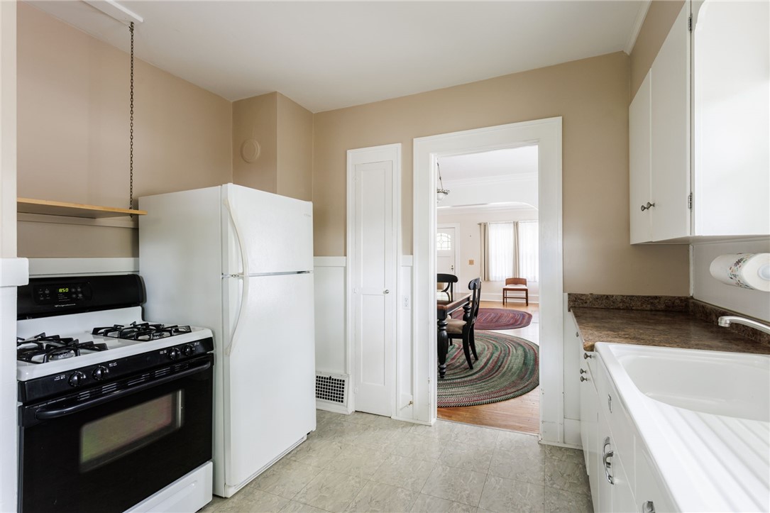 110 Estall Road Greece, NY 14616 - Photo 15 of 25