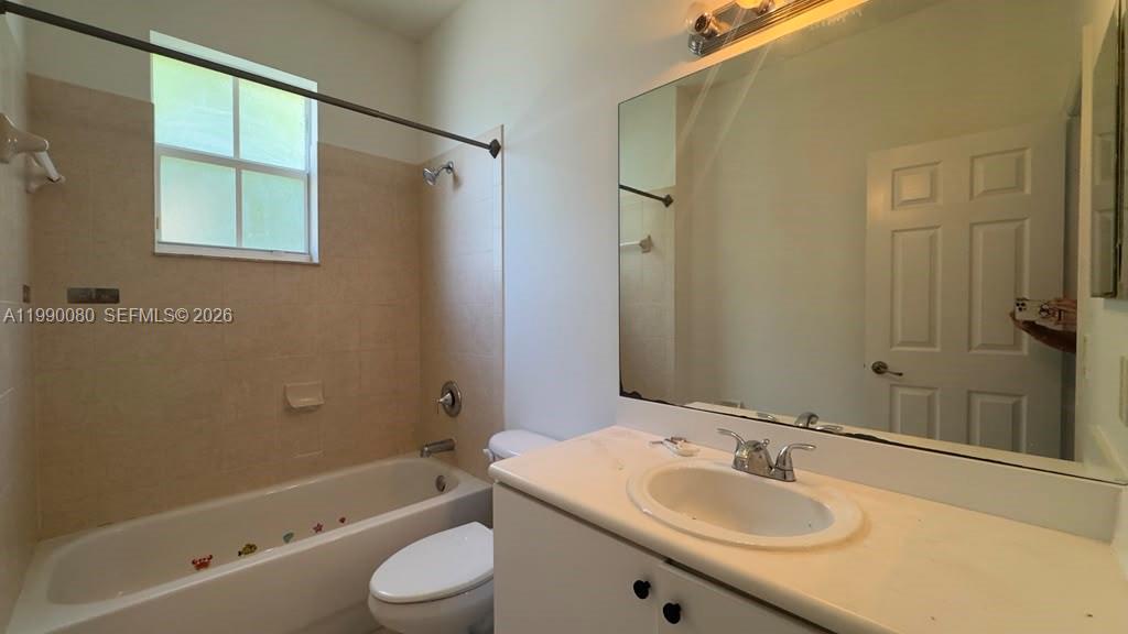 9227 Southwest 227th Street, Unit 1 Cutler Bay, FL 33190 - Photo 12 of 24