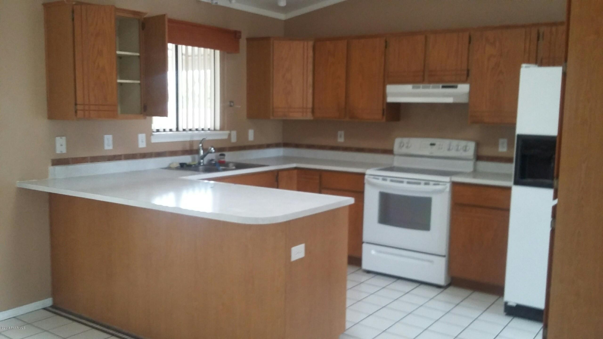 5182 North Long Rifle Road Prescott Valley, AZ 86314 - Photo 2 of 6 2018010295141343