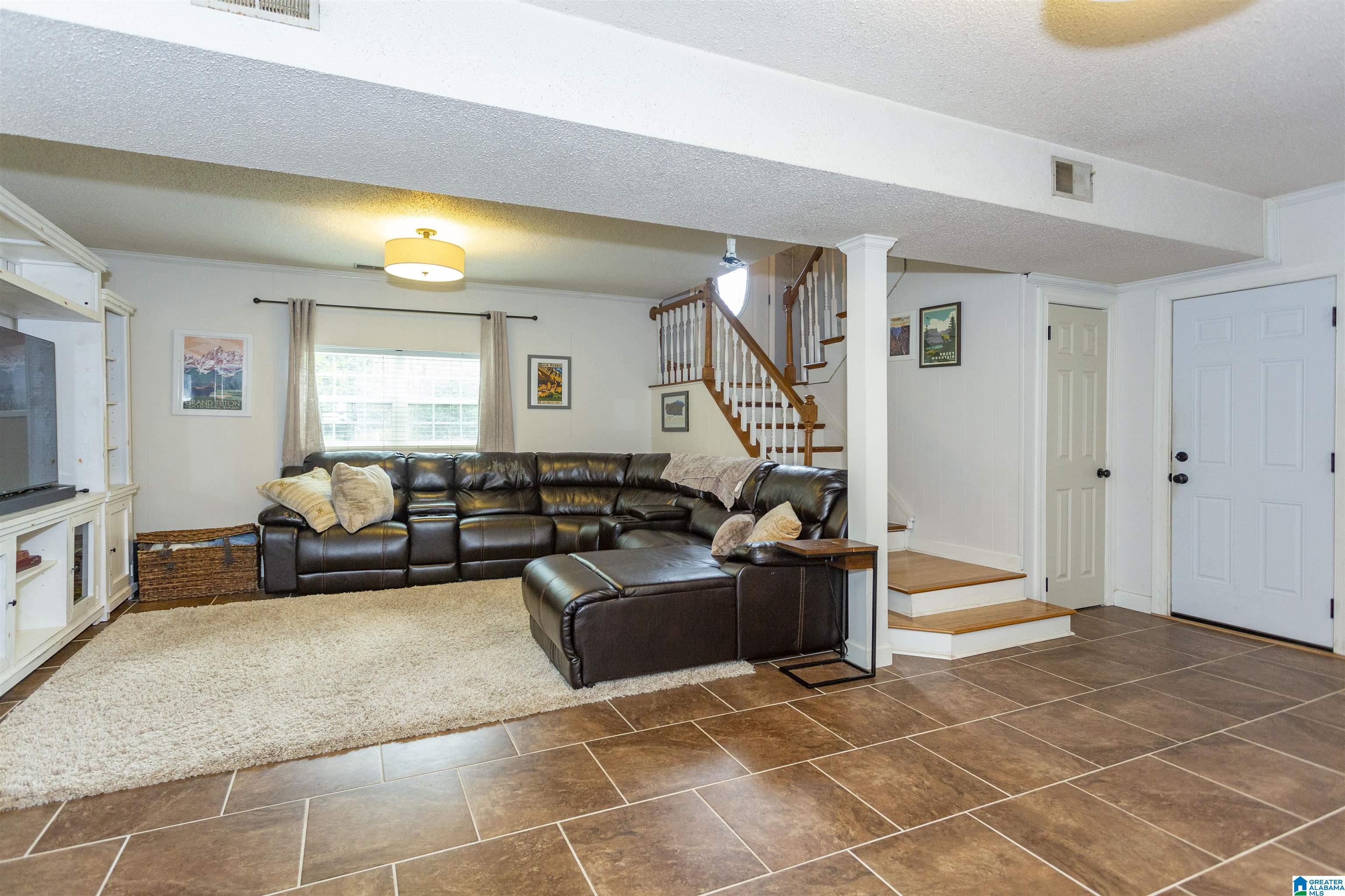 4923 Indian Valley Road Birmingham, AL 35244 - Photo 10 of 44