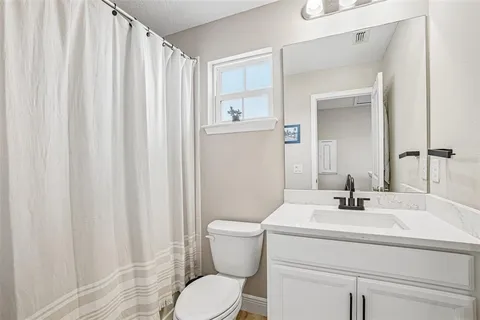 $449,900 | 5282 Neil Drive, St. Petersburg, FL 33714
