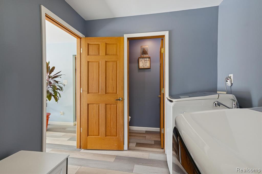 49765 Martz Road Belleville, MI 48111 - Photo 43 of 81 Gallery Image 43