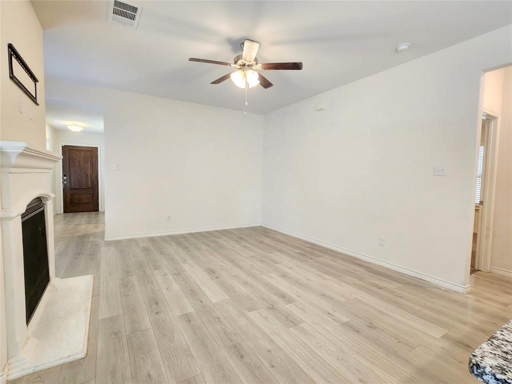 2124 Hobby Drive Forney, TX 75126 - Photo 10 of 40