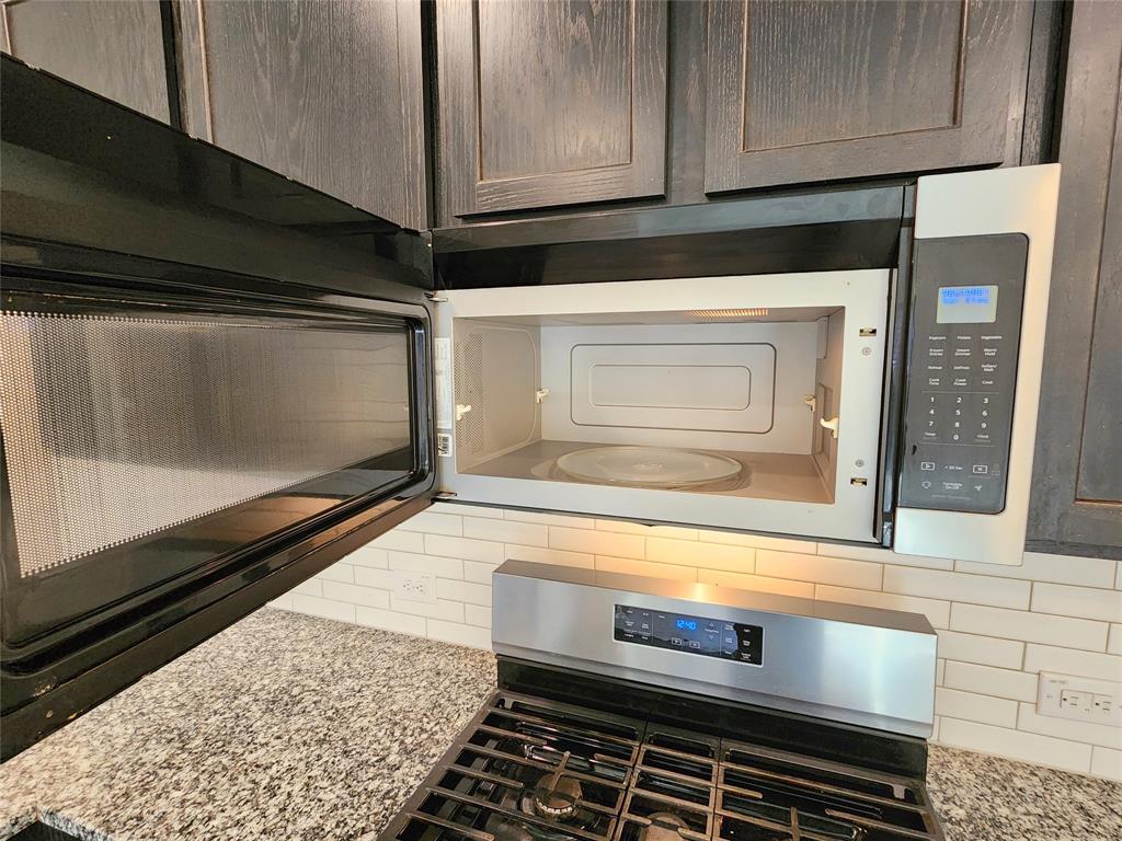 2124 Hobby Drive Forney, TX 75126 - Photo 19 of 40 Over the range microwave