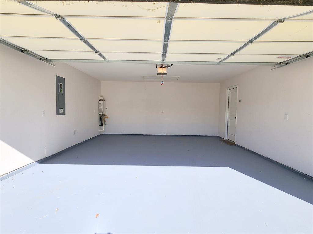 2124 Hobby Drive Forney, TX 75126 - Photo 37 of 40 2 car epoxy-coated garage with opener.