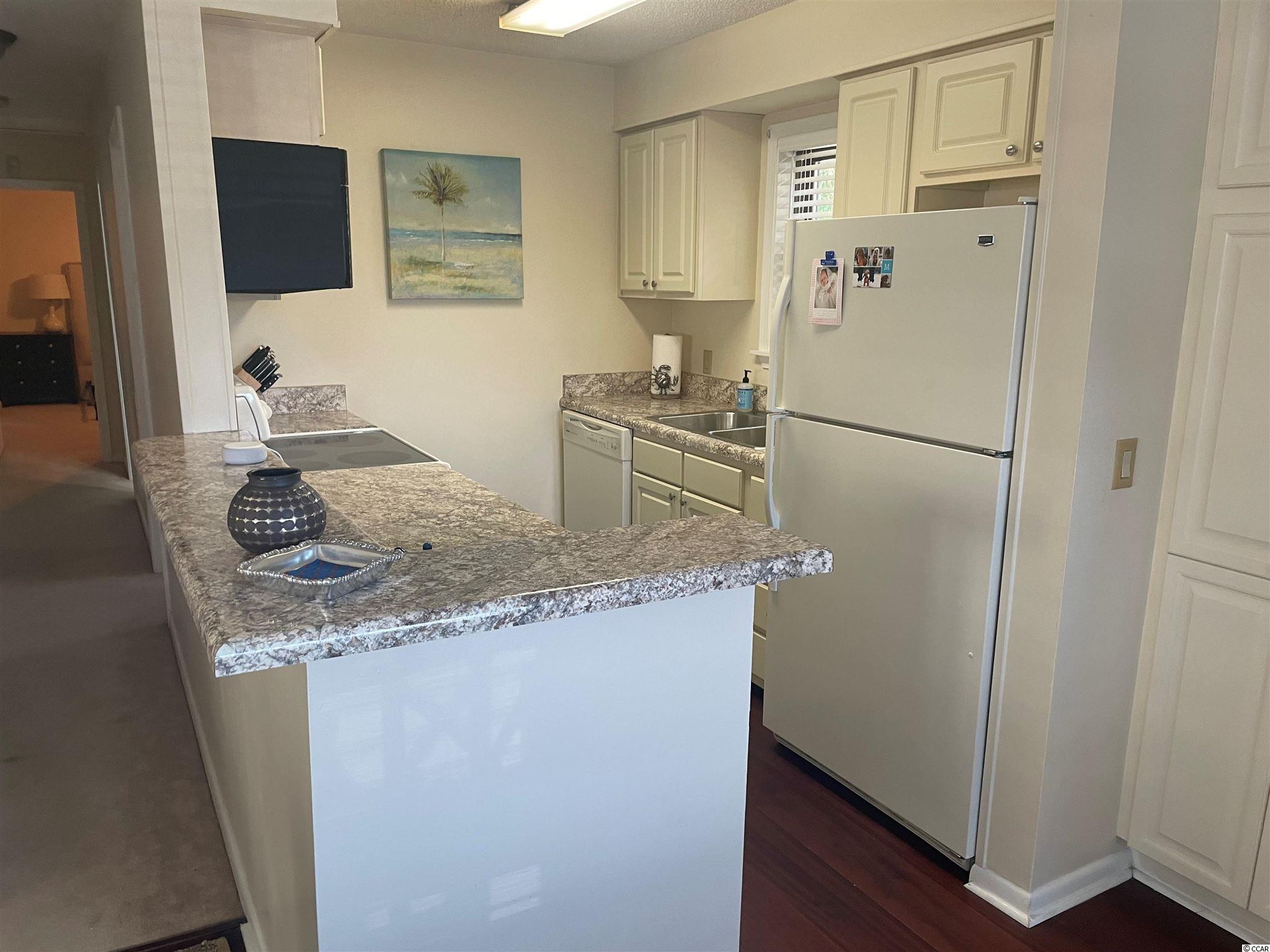 825 Keel Court Murrells Inlet, SC 29576 - Photo 9 of 29 Gallery Image 9