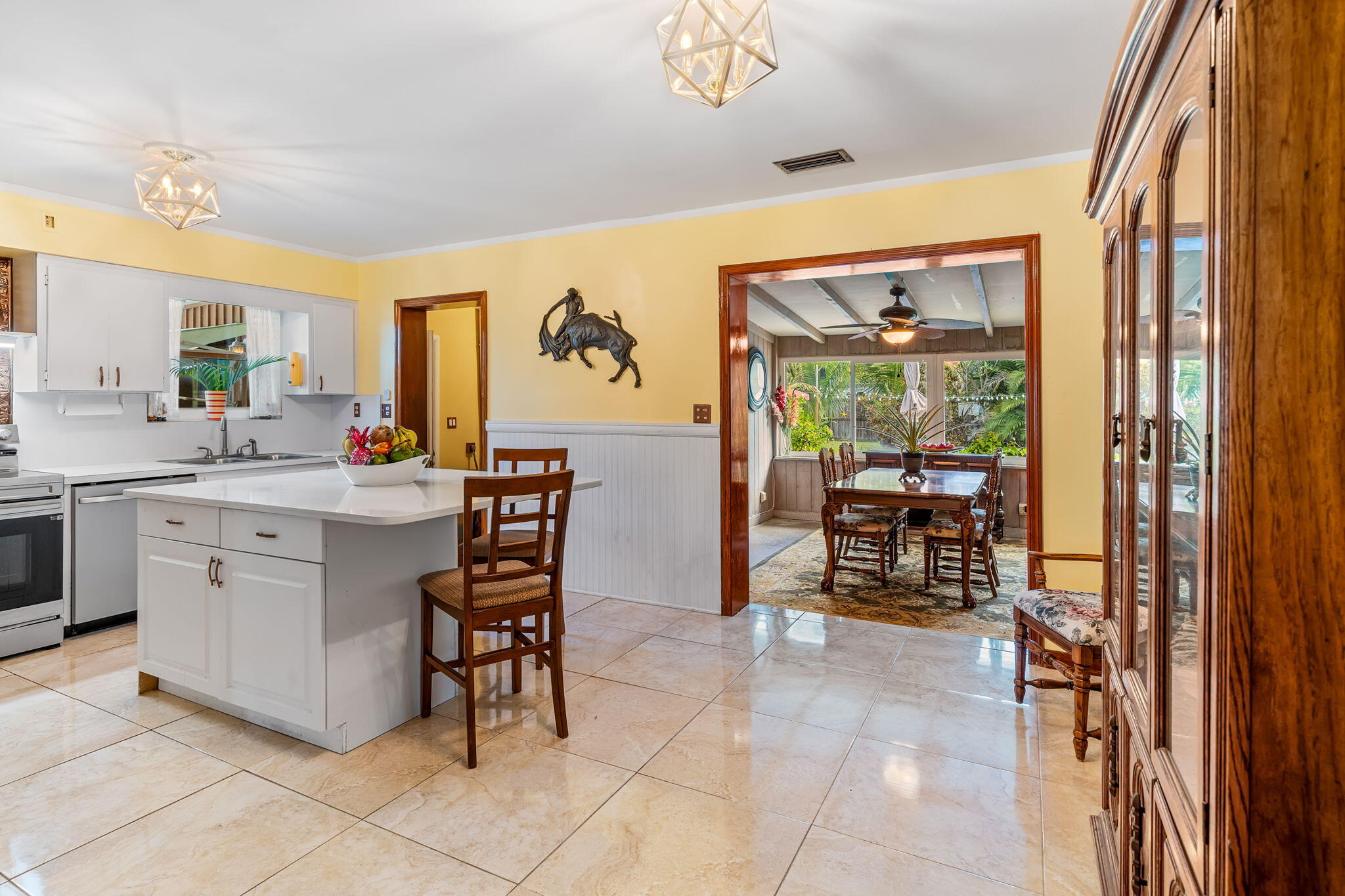 1810 High Ridge Road Lake Worth, FL 33461 - Photo 9 of 47 32-web-or-mls-DSC07575