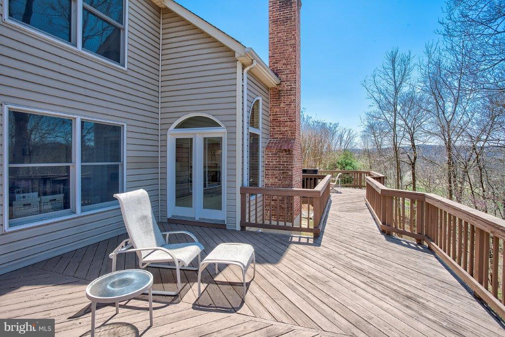 17991 Raven Rocks Road Bluemont, VA 20135 - Photo 27 of 30 a view of a chairs on the roof deck