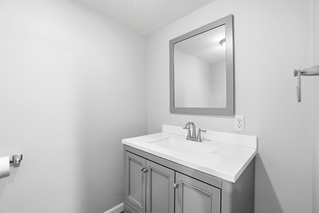 22 Del Prete Drive Hingham, MA 02043 - Photo 34 of 38