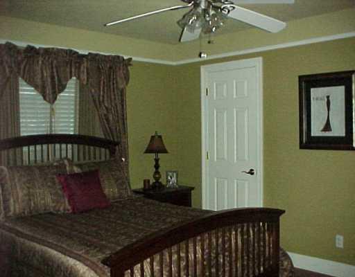 905 Haring Road Metairie, LA 70001 - Photo 7 of 8 Gallery Image 7