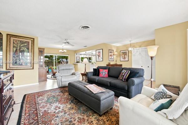 5580 Southwest 7th Street Plantation, FL 33317 - Photo 11 of 37