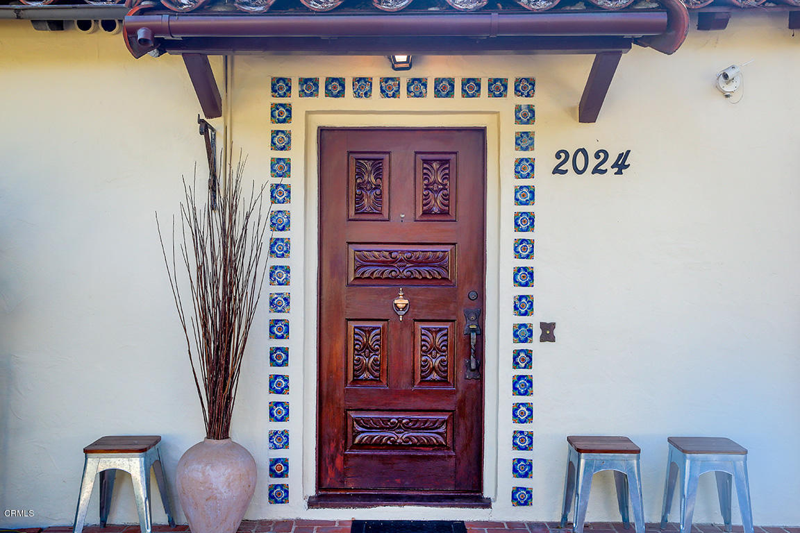 2024 Skyview Drive Altadena, CA 91001 - Photo 3 of 53 04