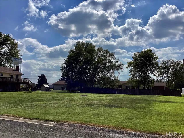 $27,900 | 103 Draco Drive, Freeburg, IL 62243