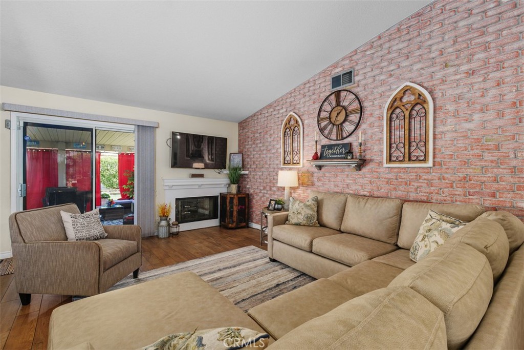 29486 Piping Rock Road Menifee, CA 92586 - Photo 13 of 42