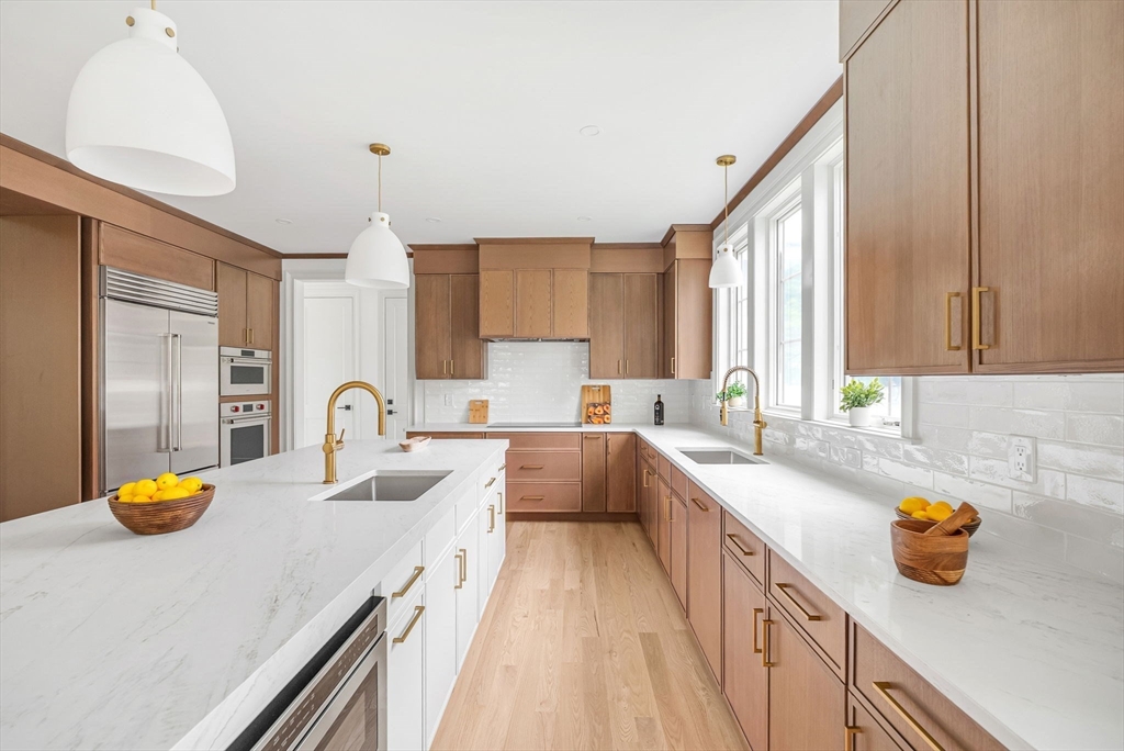 67 Van Roosen Road Newton, MA 02459 - Photo 8 of 26