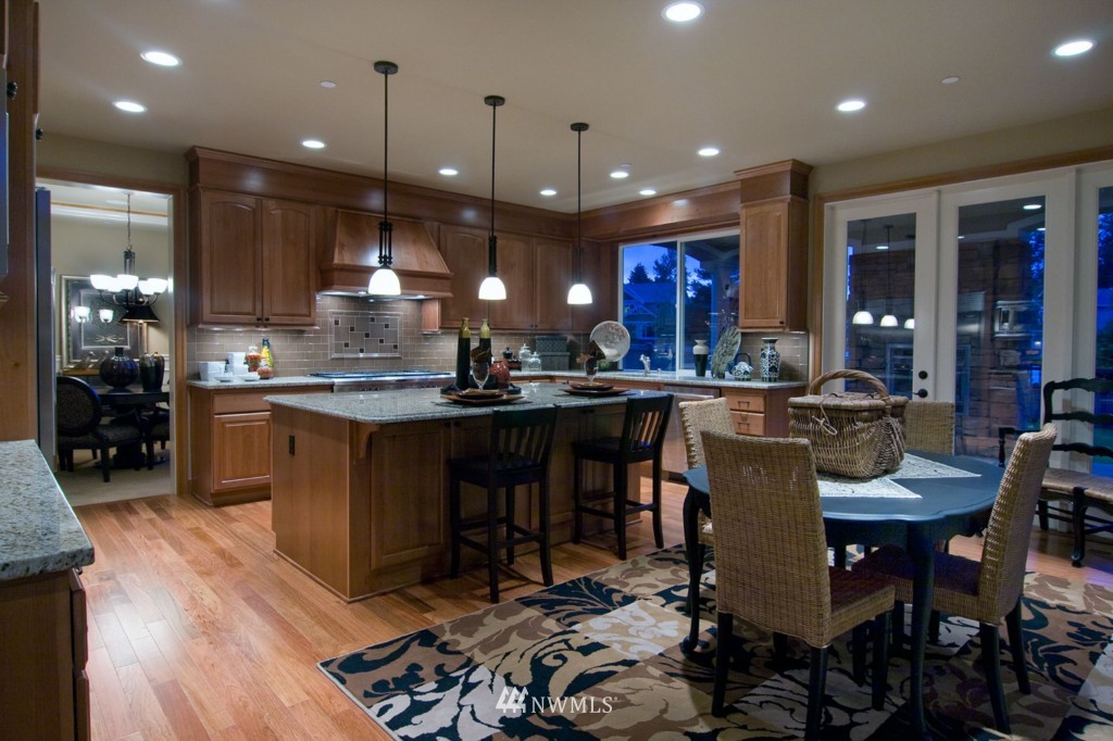 5362 Northeast 16th Street Renton, WA 98059 - Photo 12 of 15