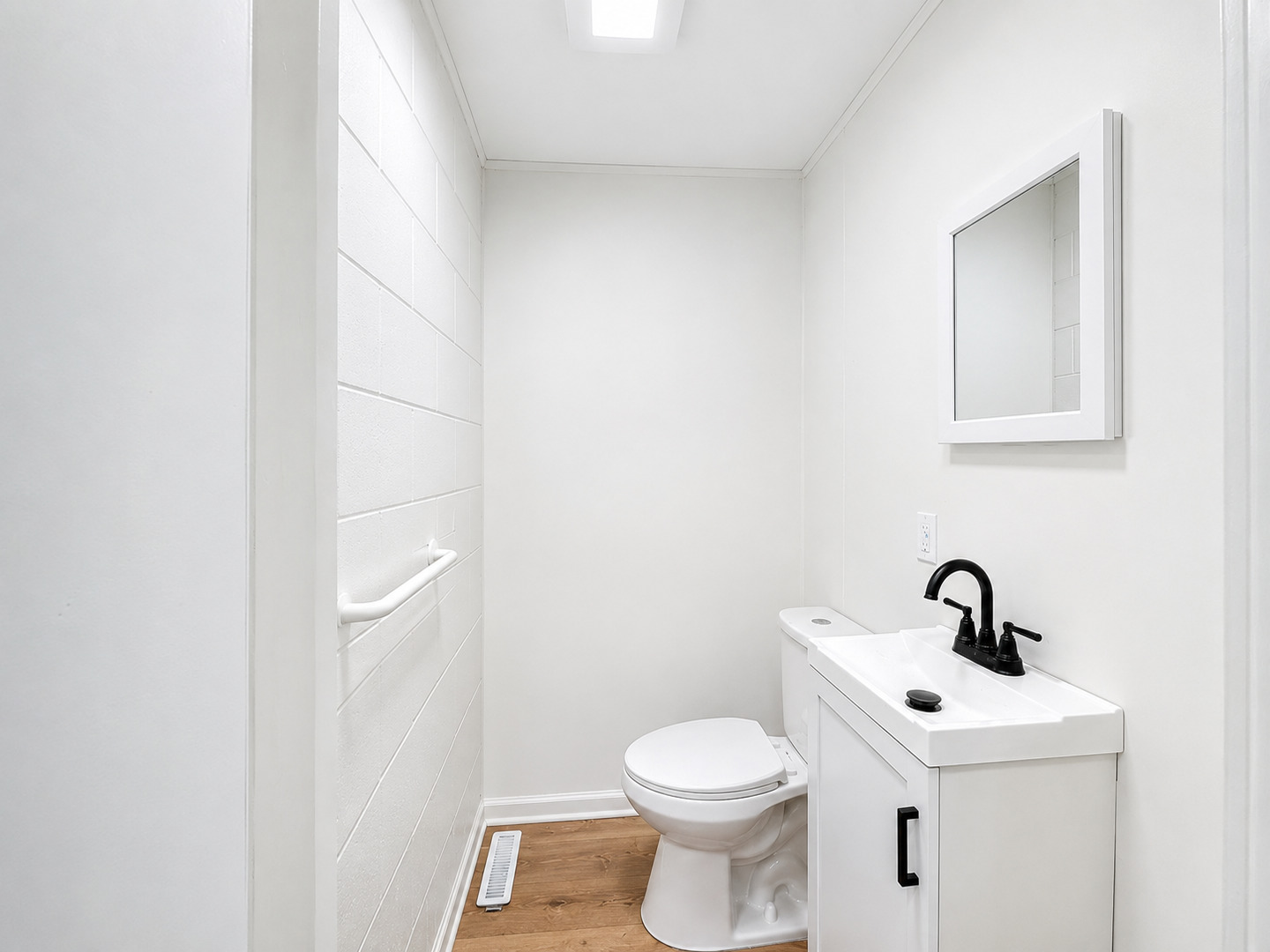 1846 North 2753rd Road Ottawa, IL 61350 - Photo 9 of 14 Gallery Image 9