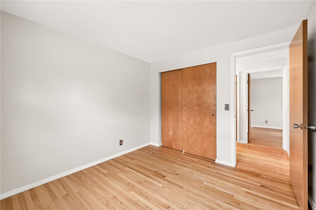 60 Barnfield Road Henrietta, NY 14534 - Photo 20 of 38 Bedroom 2