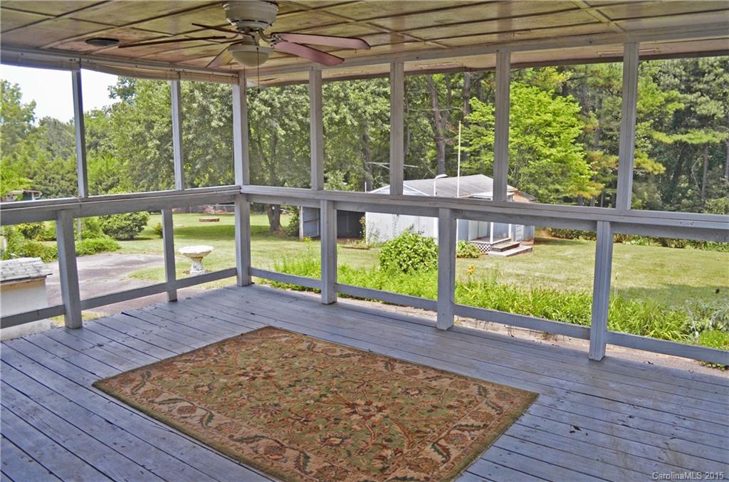 1052 Smyre Farm Road Newton, NC 28658 - Photo 12 of 15 Gallery Image 12