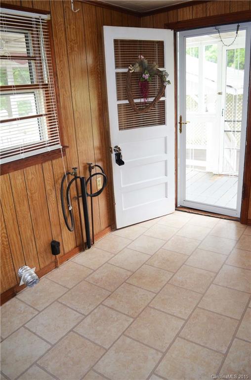 1052 Smyre Farm Road Newton, NC 28658 - Photo 9 of 15 Gallery Image 9