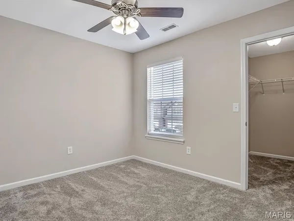 $2,700 | 863 Harbor Woods Drive, Fairview Heights, IL 62208