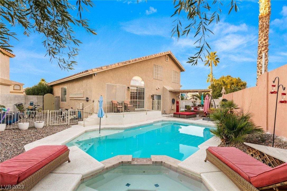 4 Rising Sun Court Henderson, NV 89074 - Photo 36 of 47 Gallery Image 36