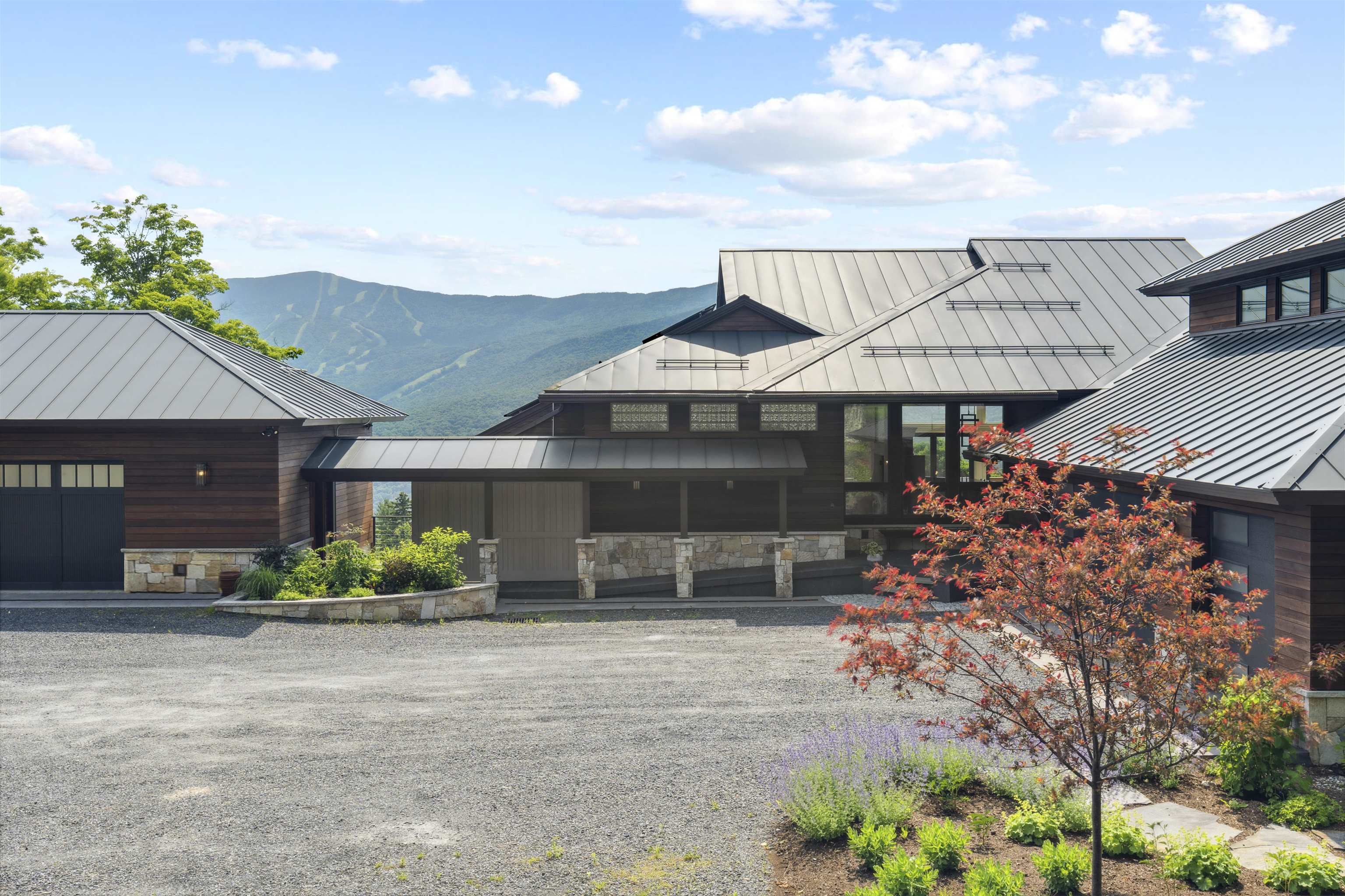 501 Stagecoach Road Fayston, VT 05673 - Photo 3 of 40