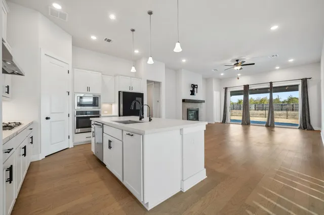 $3,750 | 957 Arrowhead Ranch Boulevard, Dripping Springs, TX 78620