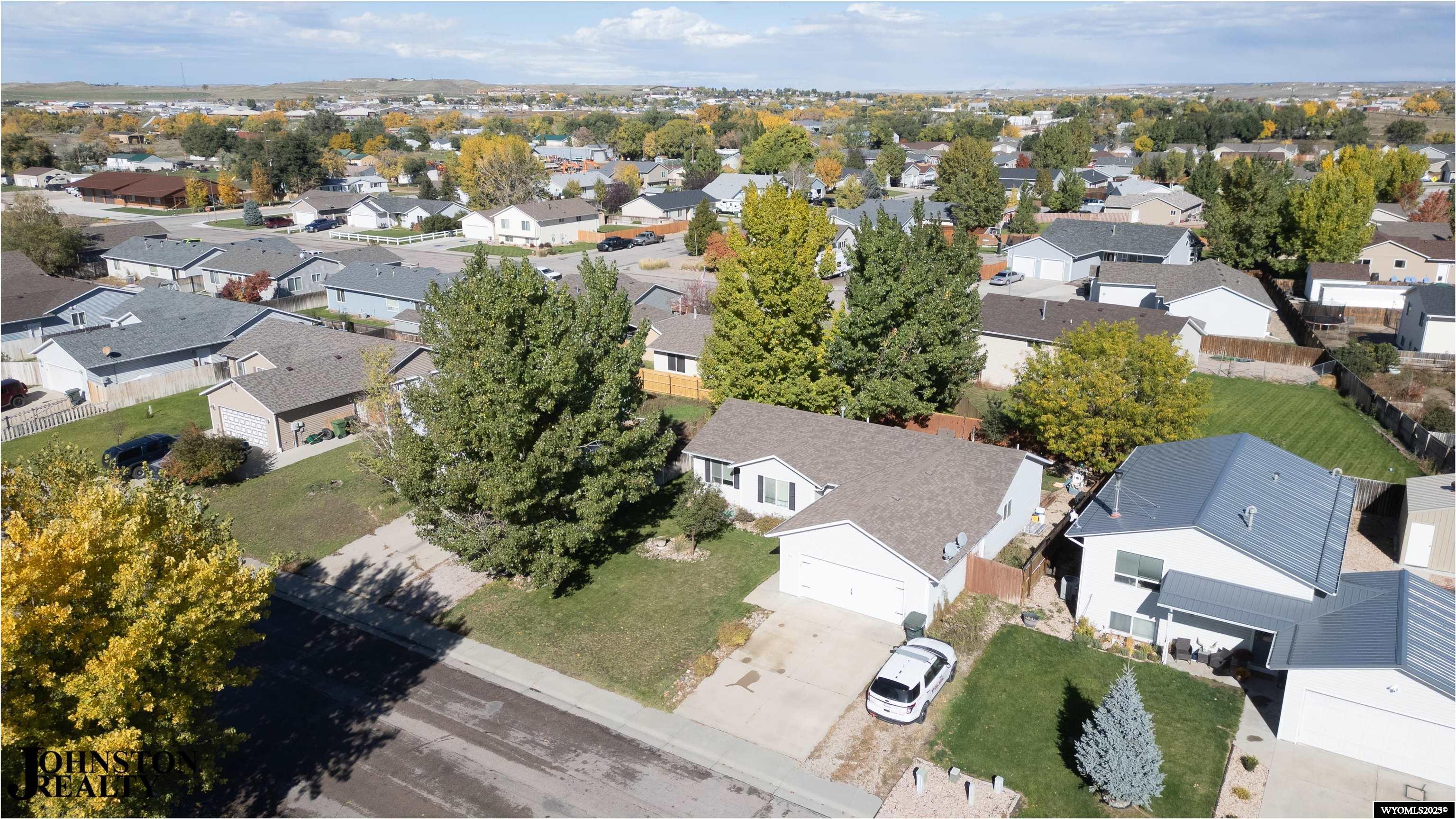 208 Bow Street Douglas, WY 82633 - Photo 2 of 49
