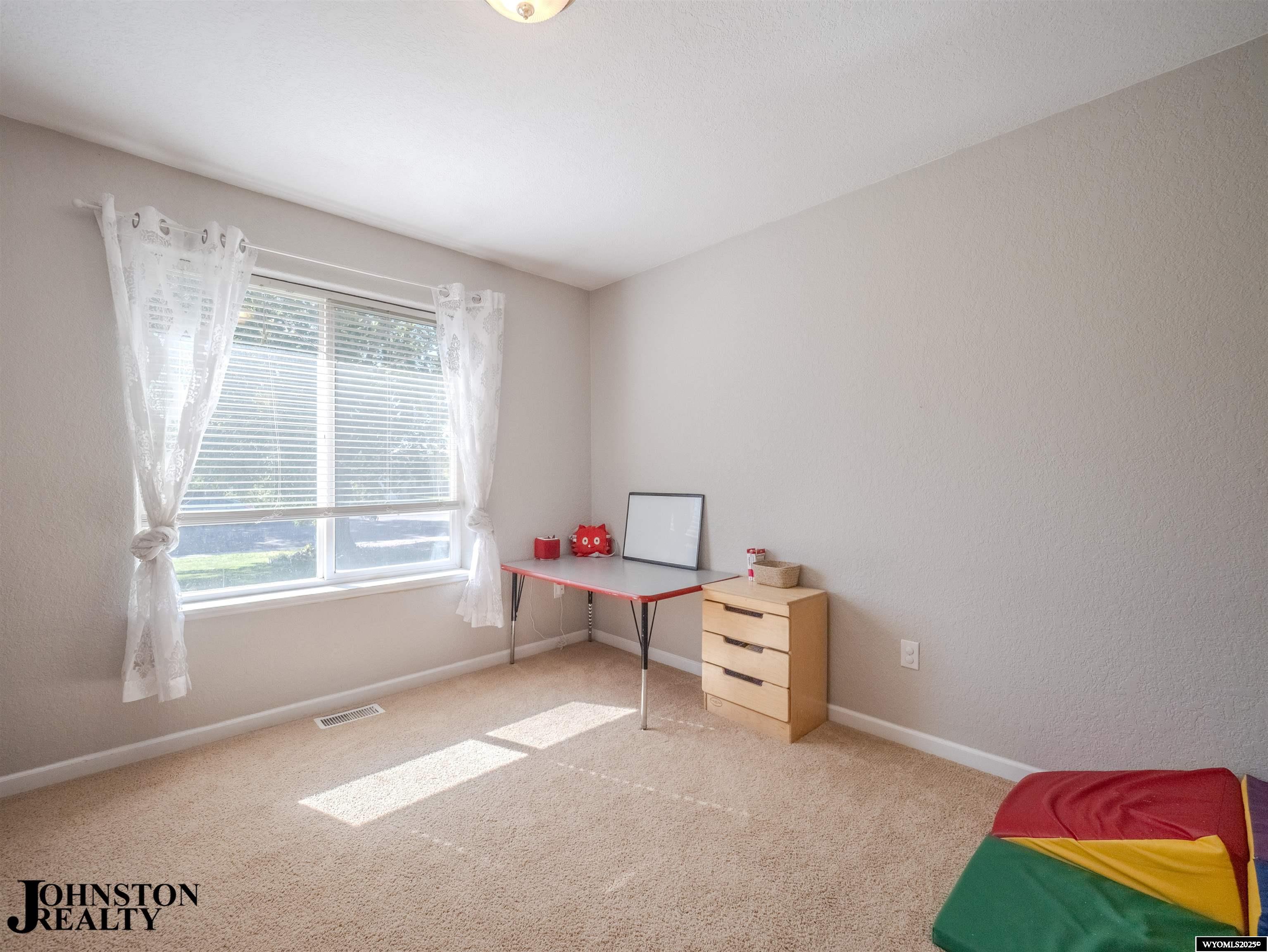 208 Bow Street Douglas, WY 82633 - Photo 26 of 49