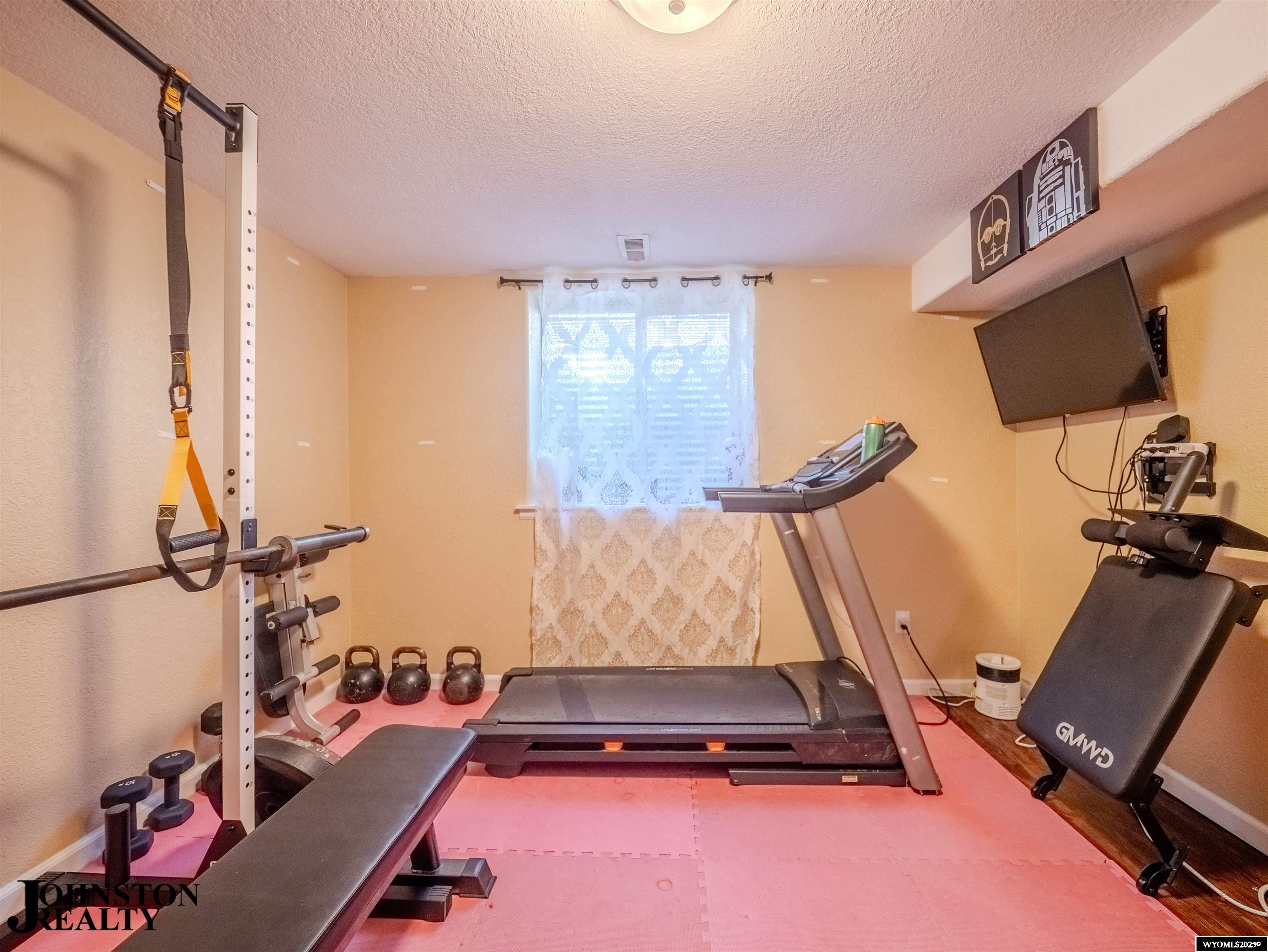 208 Bow Street Douglas, WY 82633 - Photo 40 of 49