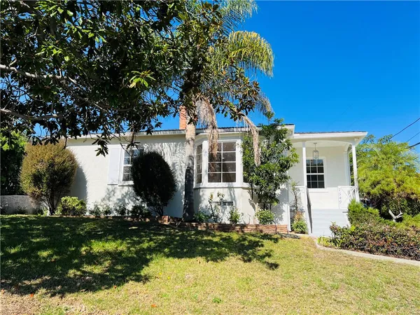 $7,400 | 7649 Truxton Avenue, Los Angeles, CA 90045