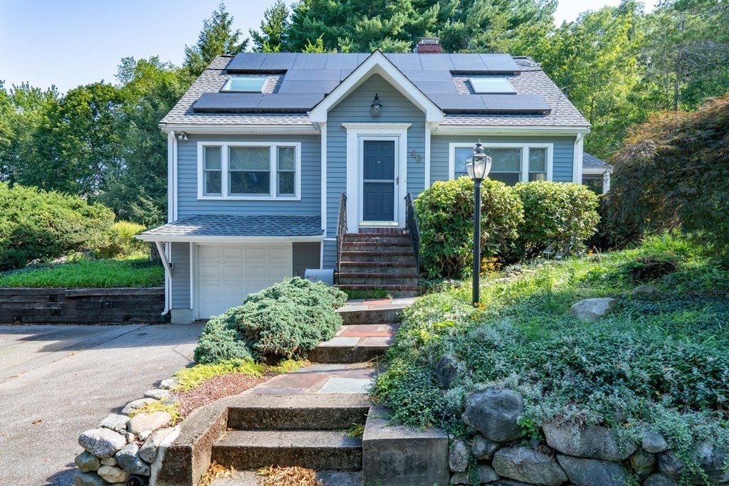 40 Oak Street Lexington, MA 02421 - Photo 1 of 37 Gallery Image 1