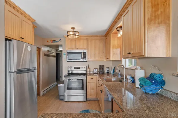 $1,075,000 | 38 Ocean View Avenue, Dillon Beach, CA 94929