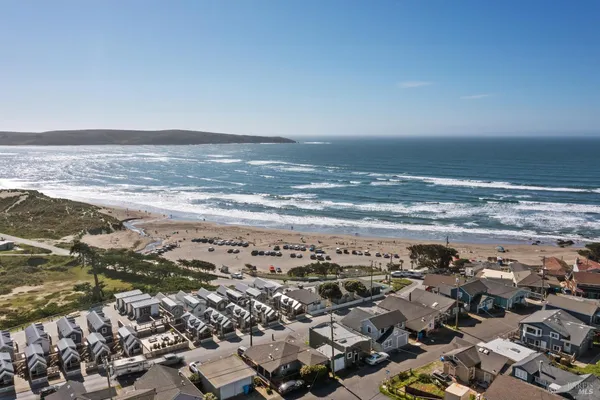 $1,075,000 | 38 Ocean View Avenue, Dillon Beach, CA 94929