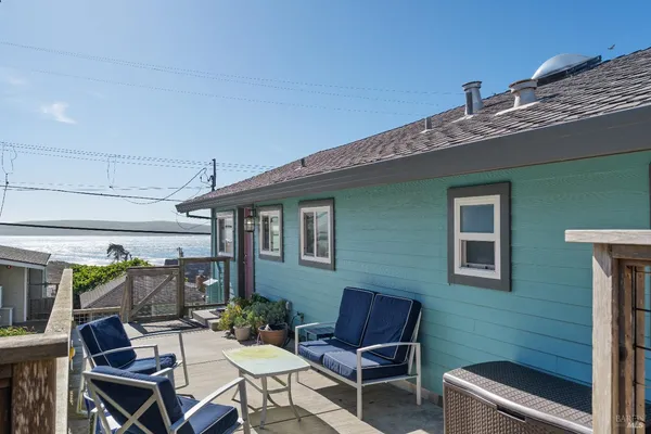 $1,075,000 | 38 Ocean View Avenue, Dillon Beach, CA 94929